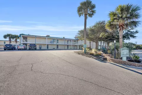 1 Norris Dr #108, Pawleys Island, SC 29585