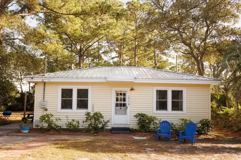 1619 Edge Dr, North Myrtle Beach, SC 29582
