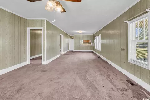 Living - 3447 Main St, Loris, SC 29569 photo 1 of 7