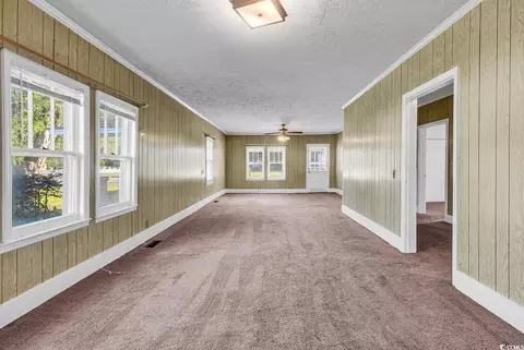 Living - 3447 Main St, Loris, SC 29569 photo 3 of 7