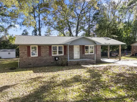 508 Oak Circle Dr, Myrtle Beach, SC 29588
