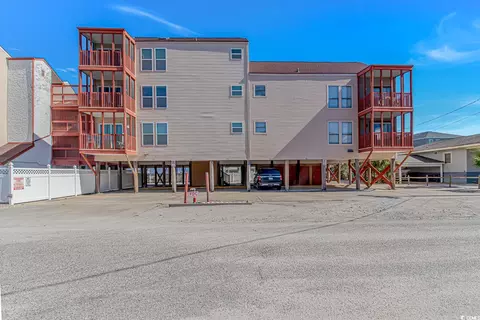 212 29th Ave N #102, North Myrtle Beach, SC 29582