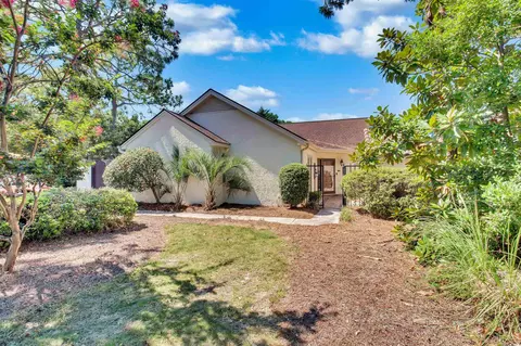 10 Martinique Dr, Myrtle Beach, SC 29572