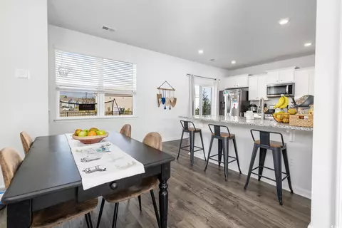 Dining - 2595 Orion Loop, Myrtle Beach, SC 29577 photo 1 of 1