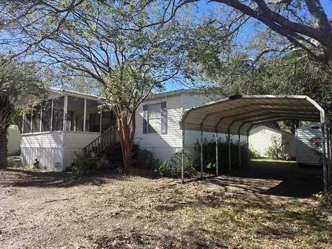 326 Tunnoch Rd, Murrells Inlet, SC 29576