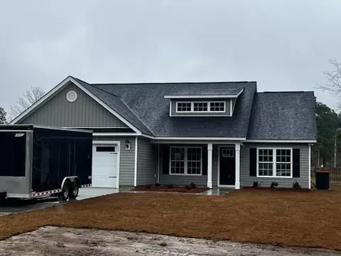 127 Alford Rd, Loris, SC 29569