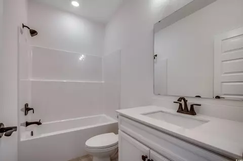 906 Inlet Keys St, Murrells Inlet, SC 29576 photo 3