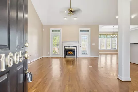 Entry Way - 1605 Westview Dr, Florence, SC 29501 photo 1 of 2