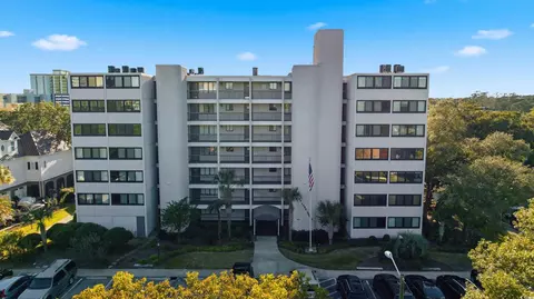 311 71st Ave N #7D, Myrtle Beach, SC 29572