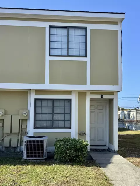 1207 Pinegrove Dr #D, Myrtle Beach, SC 29577