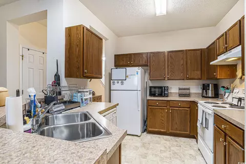 Kitchen - 310 Kiskadee Loop #B, Conway, SC 29526 photo 2 of 2