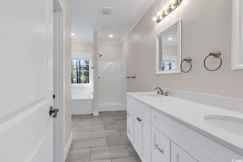 Bath - 3126 Hugo Rd, Conway, SC 29527 photo 3 of 5