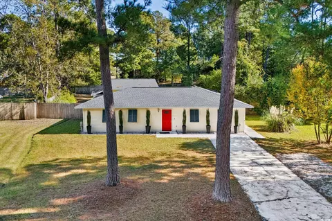 911 Veneda Ct, Myrtle Beach, SC 29579