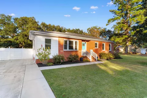221 Bragdon Ave, Georgetown, SC 29440