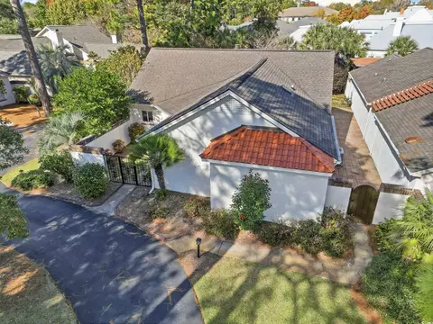 8 Martinique Dr, Myrtle Beach, SC 29572