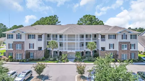 730 Pickering Dr #301, Murrells Inlet, SC 29576