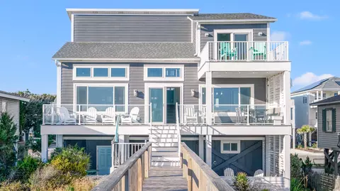 360 E First St, Ocean Isle Beach, NC 28469