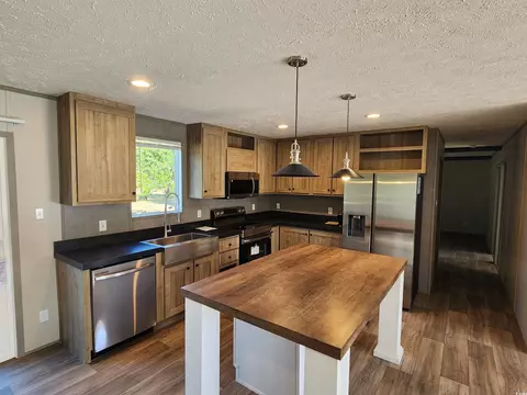 2004 Warrens Loop, Marion, SC 29571 photo 7