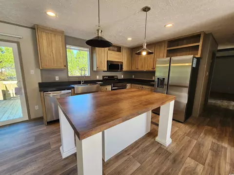 2004 Warrens Loop, Marion, SC 29571 photo 5