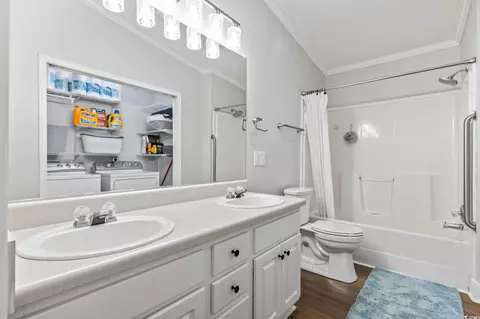 Bath - 2977 Silverleaf Cir, Loris, SC 29569 photo 2 of 5