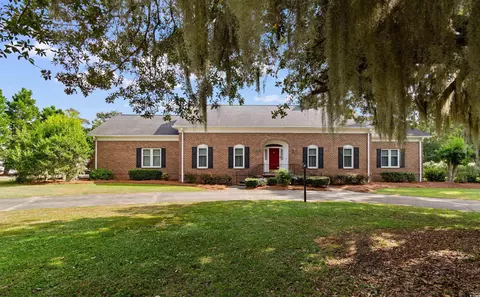 14 Live Oak Ln, Georgetown, SC 29440
