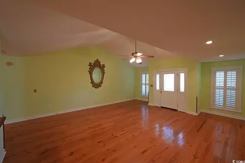 Living - 669 George Washington Trl, Georgetown, SC 29440 photo 1 of 3