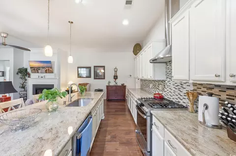 Kitchen - 86 Hyacinth Loop, Murrells Inlet, SC 29576 photo 1 of 4