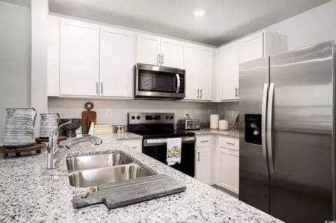 Kitchen - 567 Gemstone Blvd #LOT 174, Conway, SC 29526 photo 2 of 4