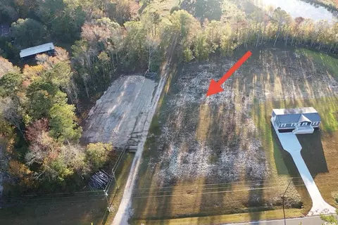 593 Loop Cir, Longs, SC 29568 photo 2