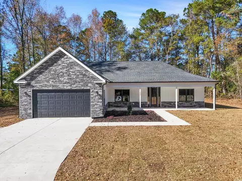 543 Dozier St, Loris, SC 29569