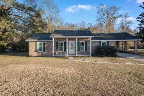 318 S Pine St, Johnsonville, SC 29555