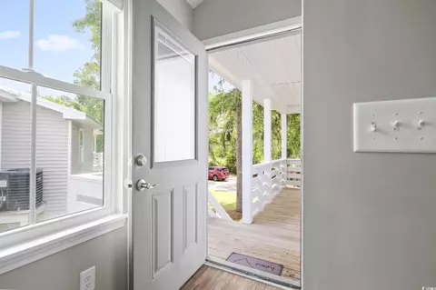 Entry Way - 610 Bayview Dr, Georgetown, SC 29440 photo 1 of 1