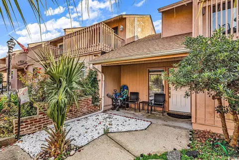 305 21st Ave S #113, Myrtle Beach, SC 29577