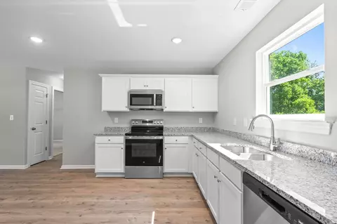 Kitchen - 210 Nu-shell St, Georgetown, SC 29440 photo 2 of 3