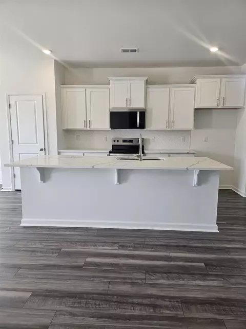 Kitchen - 170 River Birch Dr, Loris, SC 29569 photo 3 of 6