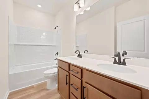 Bath - 113 Cascade Dr, Conway, SC 29527 photo 1 of 5
