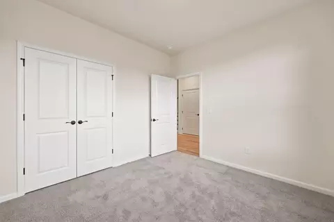 Bedroom - 113 Cascade Dr, Conway, SC 29527 photo 2 of 9