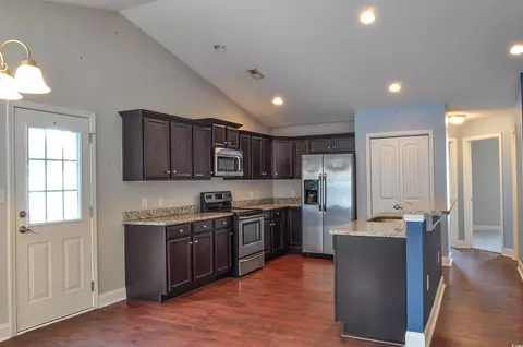 Kitchen - 528 Shea Loop, Myrtle Beach, SC 29588 photo 1 of 4