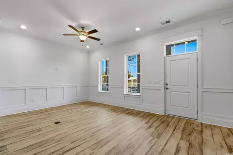 Living - 965 Hackler St #D, Myrtle Beach, SC 29577 photo 3 of 5