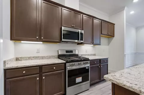 Kitchen - 965 Hackler St #D, Myrtle Beach, SC 29577 photo 3 of 3