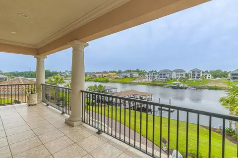 Exterior - 5208 Nightingale Dr, Myrtle Beach, SC 29577 photo 5 of 9