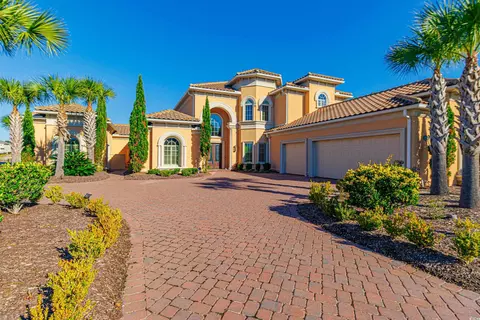 Exterior - 5208 Nightingale Dr, Myrtle Beach, SC 29577 photo 6 of 9