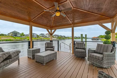 Exterior - 5208 Nightingale Dr, Myrtle Beach, SC 29577 photo 8 of 9