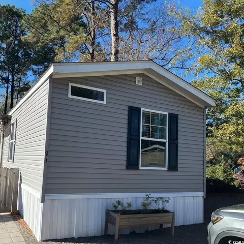91 Offshore Dr, Murrells Inlet, SC 29576