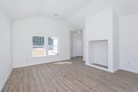 Living - 247 Berley Mc Rd, Conway, SC 29526 photo 2 of 5