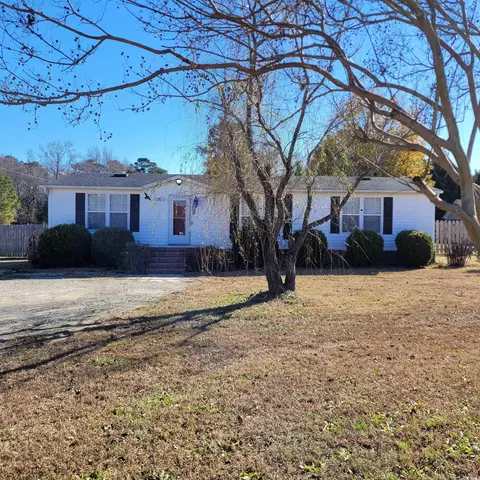 1781 Dixie Ct, Loris, SC 29569