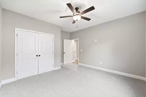 Bedroom - 7877 E Highway 19, Loris, SC 29569 photo 5 of 9