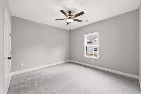 Bedroom - 7879 E Highway 19, Loris, SC 29569 photo 4 of 8