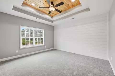 Bedroom - 7879 E Highway 19, Loris, SC 29569 photo 7 of 8