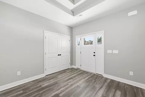 Entry Way - 7879 E Highway 19, Loris, SC 29569 photo 2 of 4